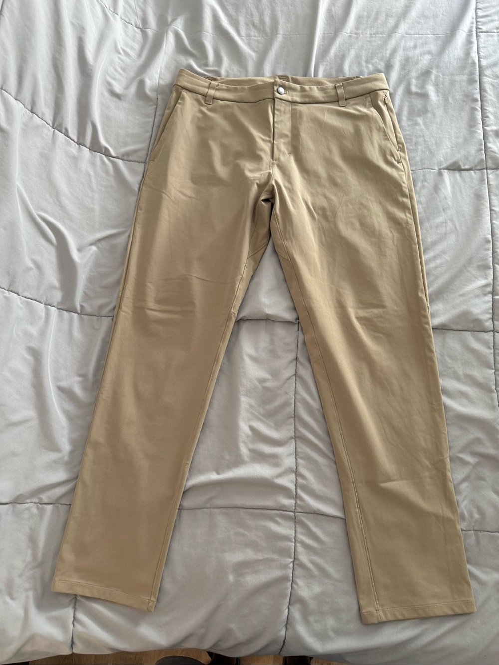 lululemon athletica Men's Khaki Straight-Leg Pants - Light Tan